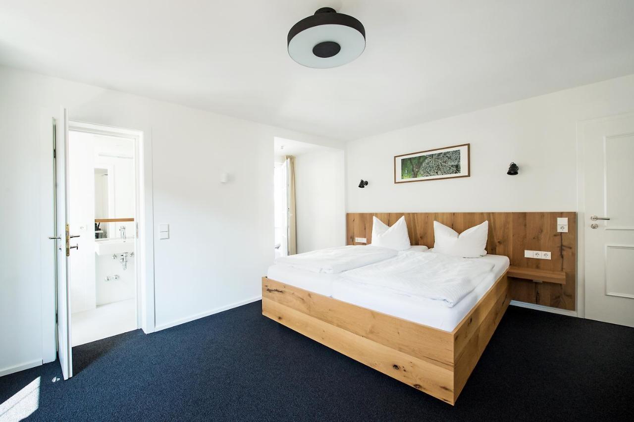 קירכהיים אונטר טק Stadthotel Waldhorn מראה חיצוני תמונה